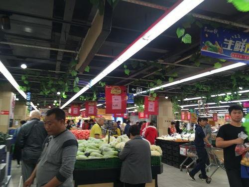 郑州永威超市爆料视频最新,揭秘超市内部惊人真相！
